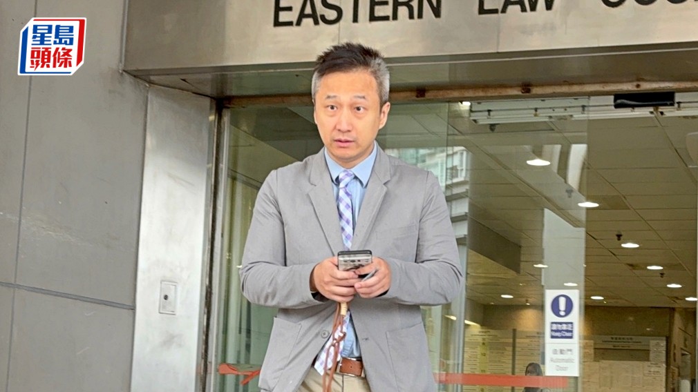 美籍自由撰稿人郭揚認法庭內拍攝罰款2千元，求情以名字自比「楊過」望念「過而改之」輕判。雷璟怡攝