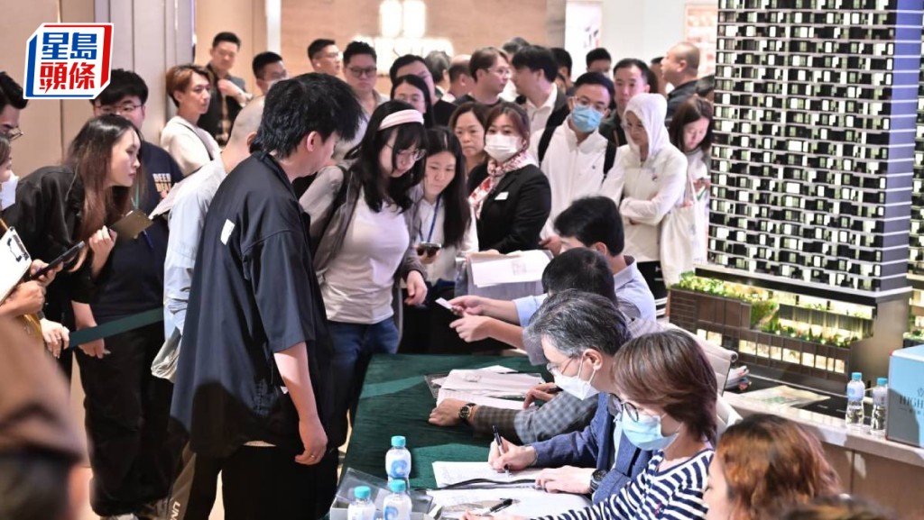 壹沐2期售50伙 现排队拣楼人龙