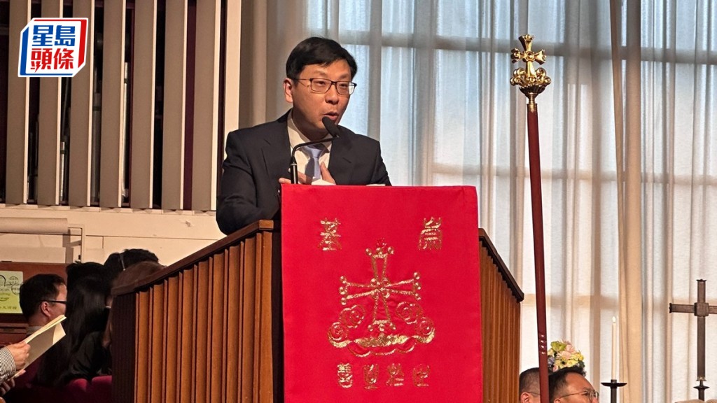 孫玉菡出席中大崇基學院畢業禮，勉勵學生積極應對人口老化等挑戰。