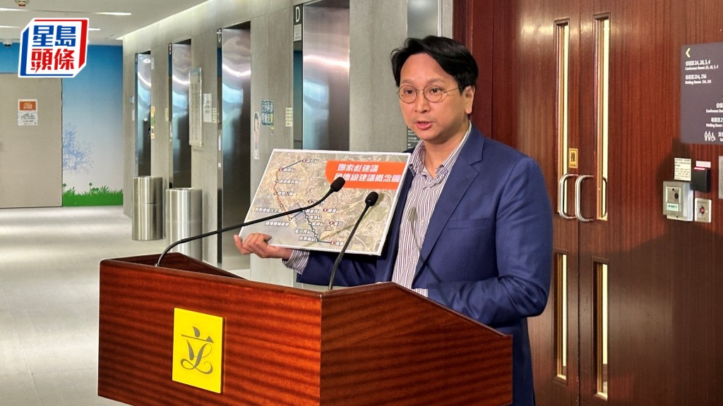鄧家彪又建議郵輪碼頭連結觀塘海濱,令「啟德交通系統」更為完整。常彧璠攝