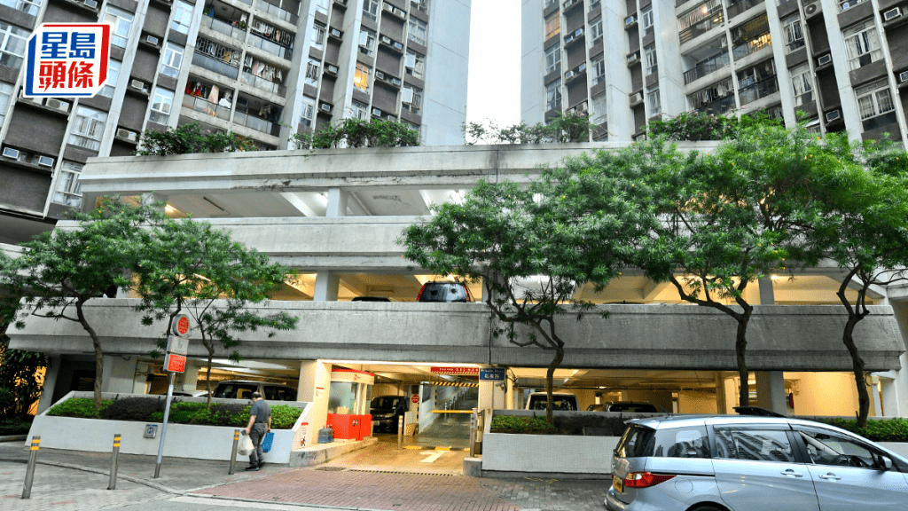 太古城10期車位拆售 兩日沽399個 套現4.2億  72個今起開放供公眾認購