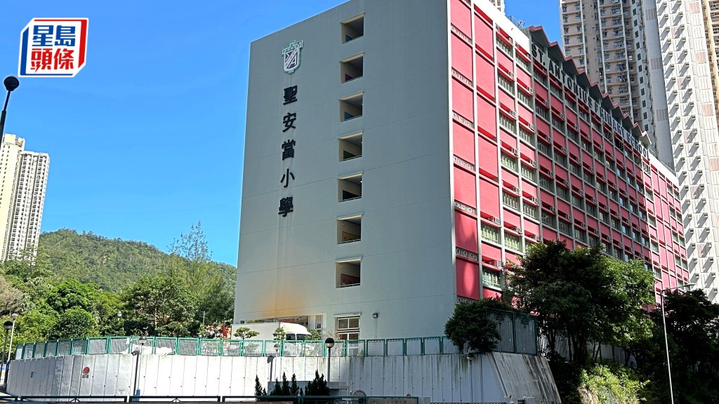學校報警指有男生手腳受傷疑遭虐待。林思明攝
