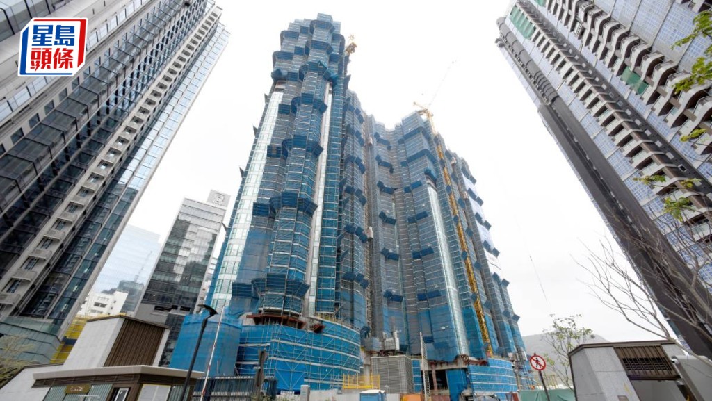 新盘货尾单日沽25伙 Blue Coast四房户受捧 长实：考虑上调意向价