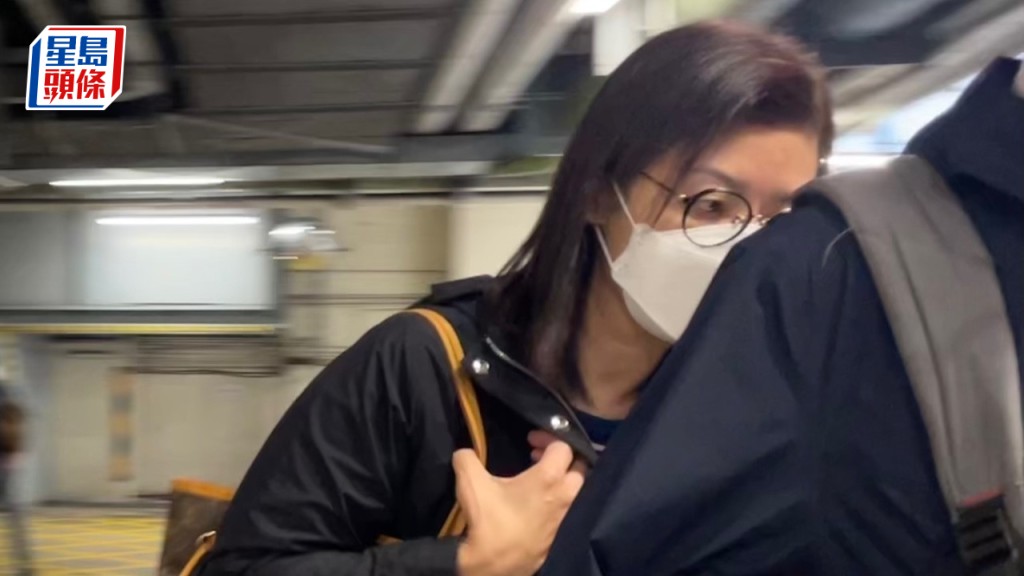 被告女僱主蔡昭儀(音譯)供稱,死者生前在家中自拍性感照是被解僱的導火線。廖凱霖攝