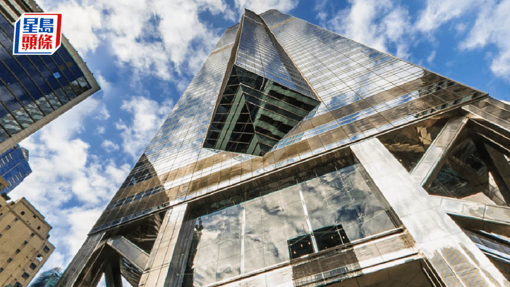 中環中心單位每呎60元租出 較兩年前舊租減12% 金融機構進駐