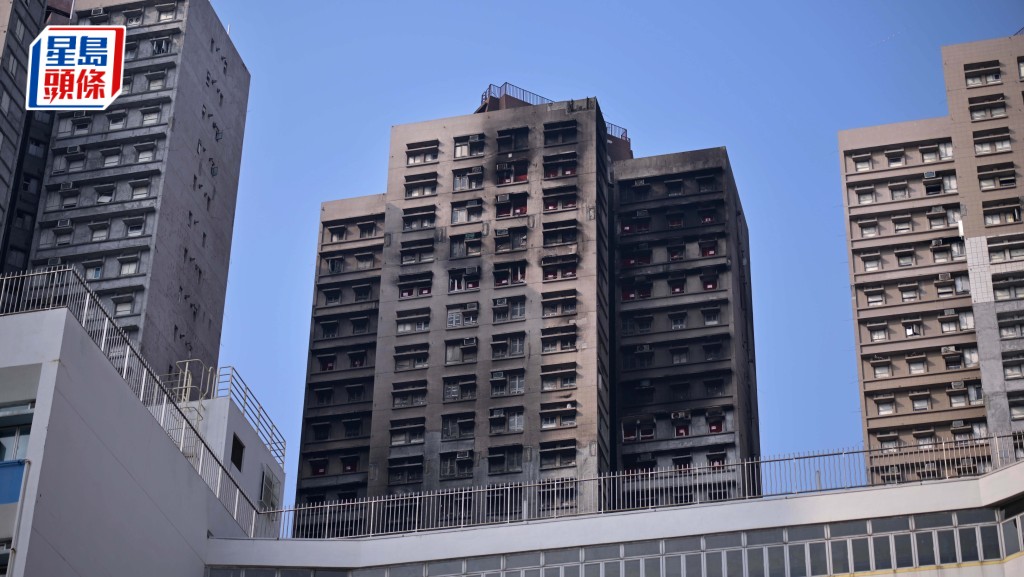 宏福苑執拾︱李家超：上樓安排暢順有秩序 留意發展有需要會再優化