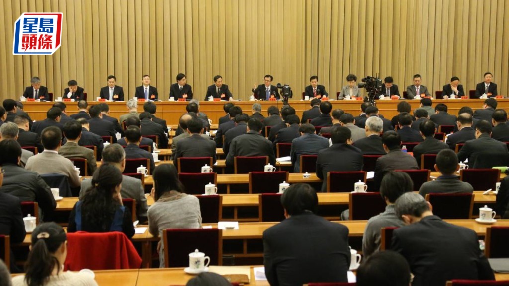 全國商務工作會議結束，指出今年要深入實施提振消費專項行動等工作。