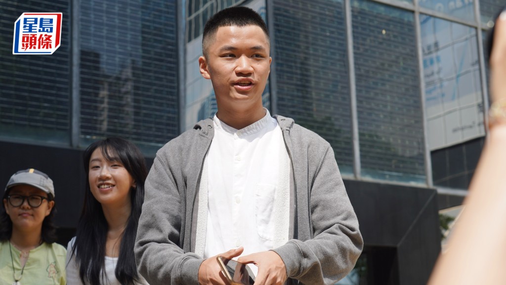戴嘉平與兄長戴嘉正同被裁定暴動罪成。葉偉豪攝