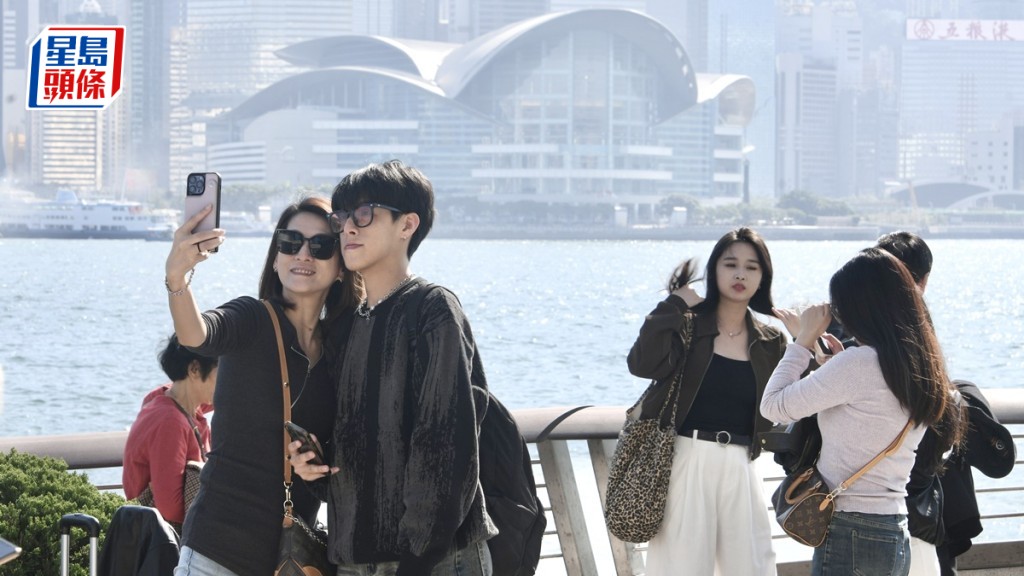 無處不旅遊|今年首10月逾3,600萬旅客訪港 政府工作組料明年上半年定推進熱點