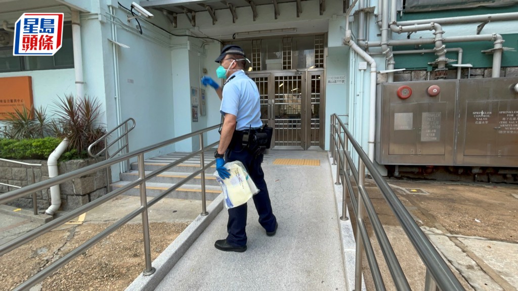 警員到場調查。楊偉亨攝