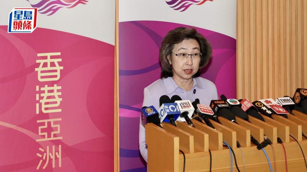 楊何蓓茵指，早前部分人對公務員政治中立有誤解，認為是不支持政府、亦不支持反政府，形容有關想法「很錯」。資料圖片
