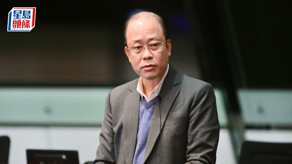 周小松認為新制度將行政問責制度化，有助提升客觀公正性。資料圖片