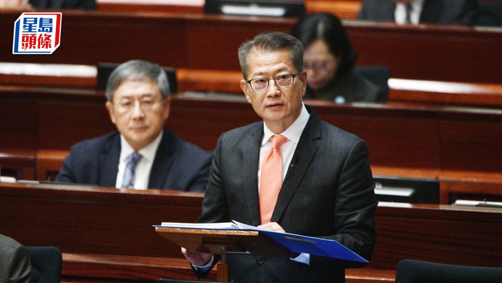派糖大縮水 巿民批「懲罰中產」 陳茂波:希望大家諒解