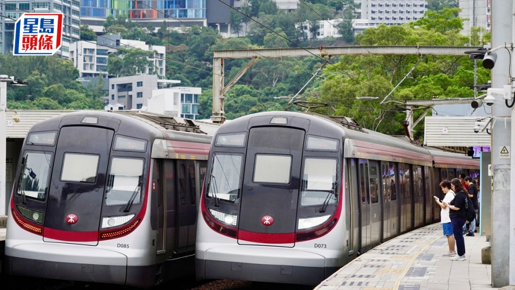 港鐵在立法會會議中承認在極端天氣下工作有改善空間。資料圖片