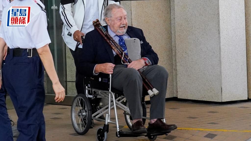 海事專家Robert Vart指兩艙之間明顯存在開口,不可能留意不到。葉偉豪攝