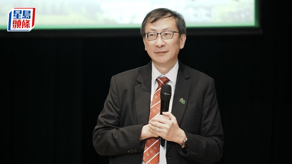 教大校長李子建出席資訊日的入學講座。教大提供