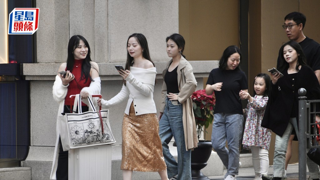 今年首11月旅客人次累計4025萬 按年增加 34%
