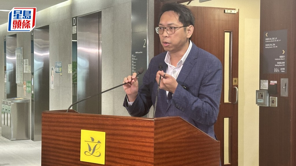 議員質疑電動車充電收費過高 2承辦商願將按時收費改為按量計算