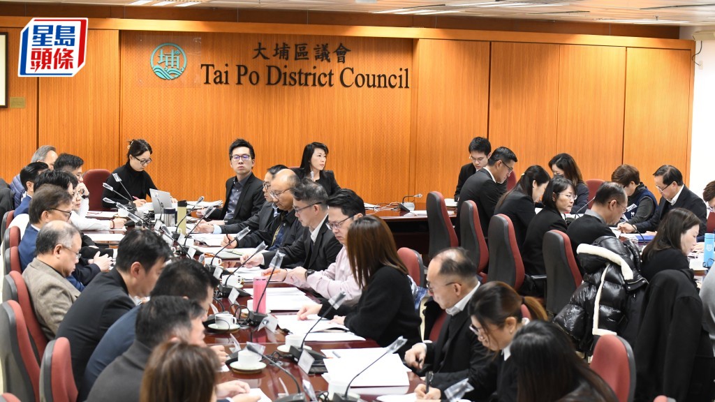 宏福苑大火︱大埔區議會大廈管理小組最快明日開會 羅曉楓：居民需清晰資訊 判斷安置方案利弊