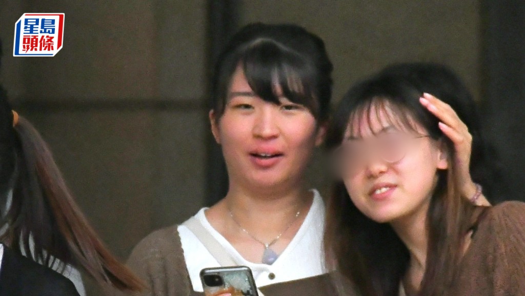 彭官指兩被告包括杜美宜(左)及范紫雪雖有可疑,但因警員口供不可靠,故裁定兩人暴動罪脫。資料圖片