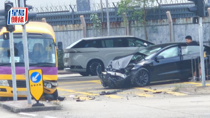 fb馬路的事 (即時交通資訊台)圖片