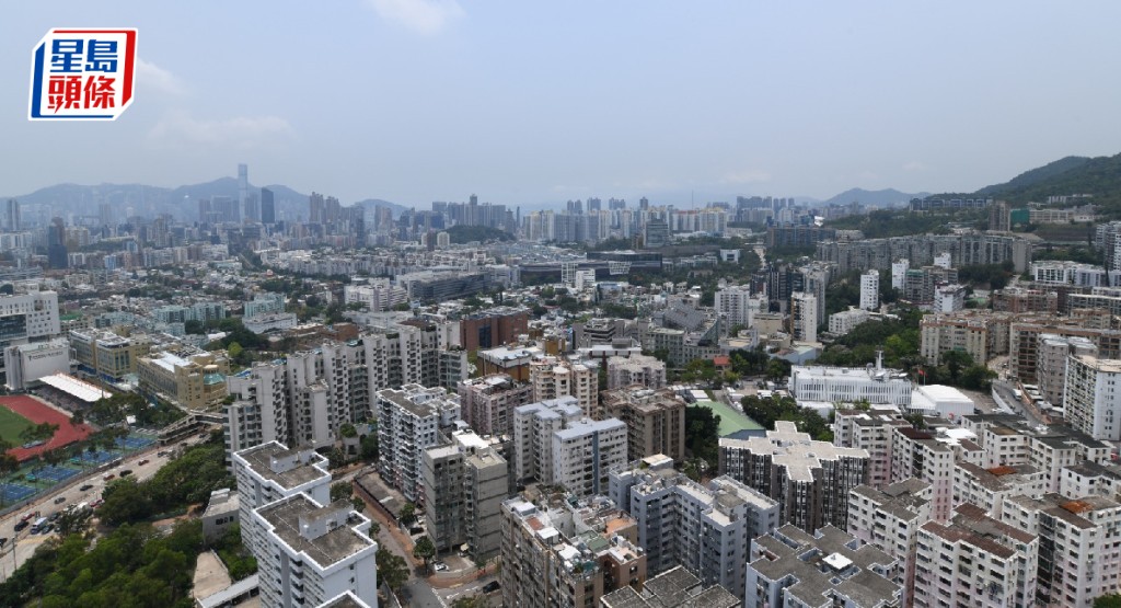7月私宅落成量128伙,按月大跌61%。