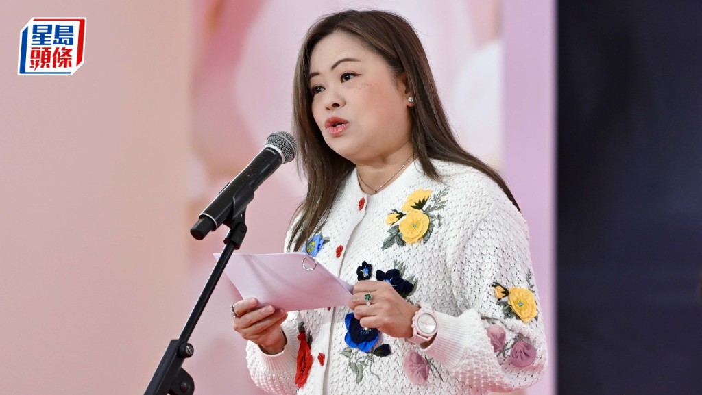 文化体育及旅游局局长罗淑佩表示，访港旅客成绩理想，若趋势持续，全年整体旅客数字将高于预期，期望「人气来，财气都来」。资料图片