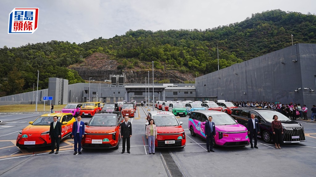 的士車隊︱的士車隊負責人望巿民勿聚焦加價:因應巿場調節 乘客可自由開價