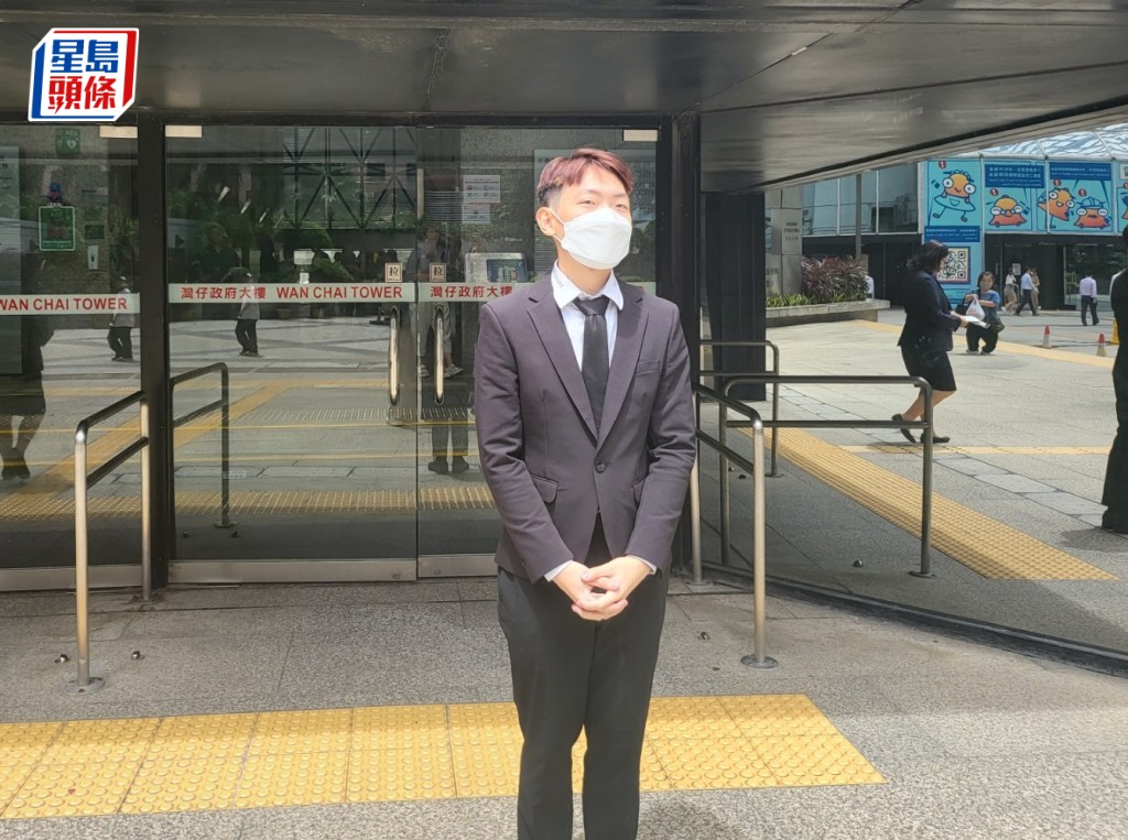 被告余昕鈺開始自辯。王仁昌攝