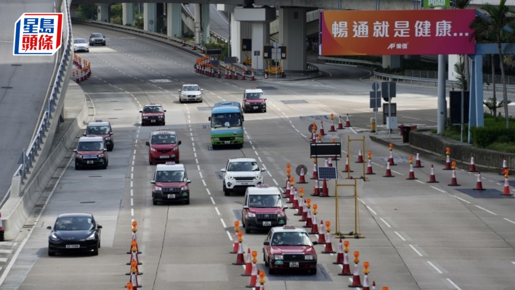 運輸署按照《道路交通條例》及其附屬法例的要求對車輛構造進行審批。資料圖片