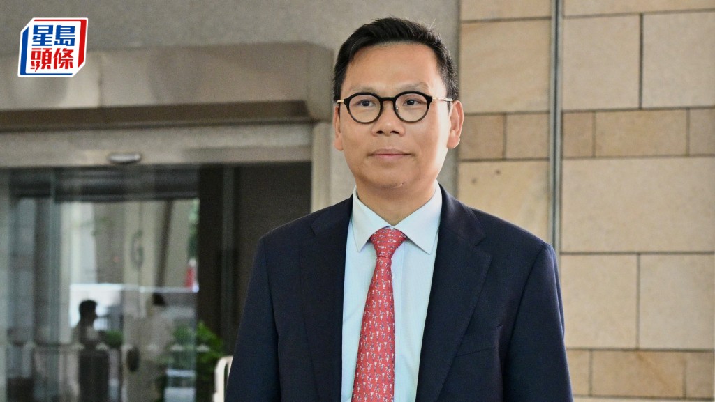 陳恒鑌供稱，林卓廷當日在旁「不斷講嘢」騷擾石禮謙。蘇正謙攝