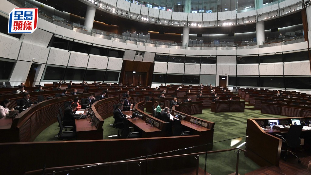 立法會通過臨時撥款議案 涉款逾1675億元