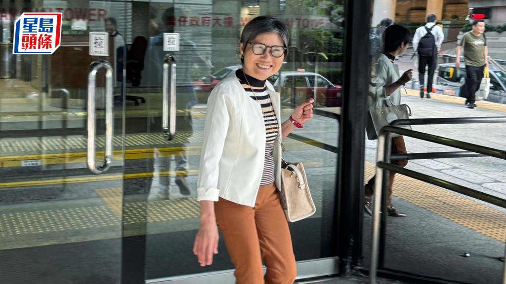 蔡淑梅否認濫發免針紙。陳子豪攝
