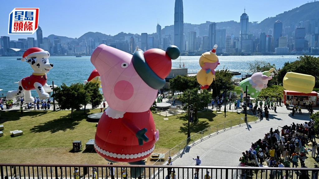 「Merry Balloon」圓滿落幕 香港首個大型IP角色輕氣球巡遊壓軸登場 逾萬人到場欣賞