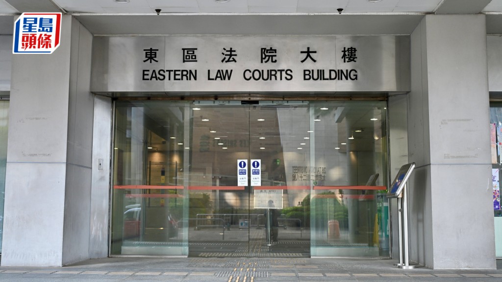 被告万文国被控刑毁罪，同时被票控违反国际海上安全条例。资料图片