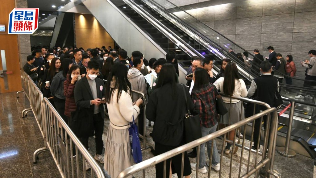 新盤上月2384宗成交 創15個月最佳 SIERRA SEA膺賣樓王 代理料「小陽春」持續