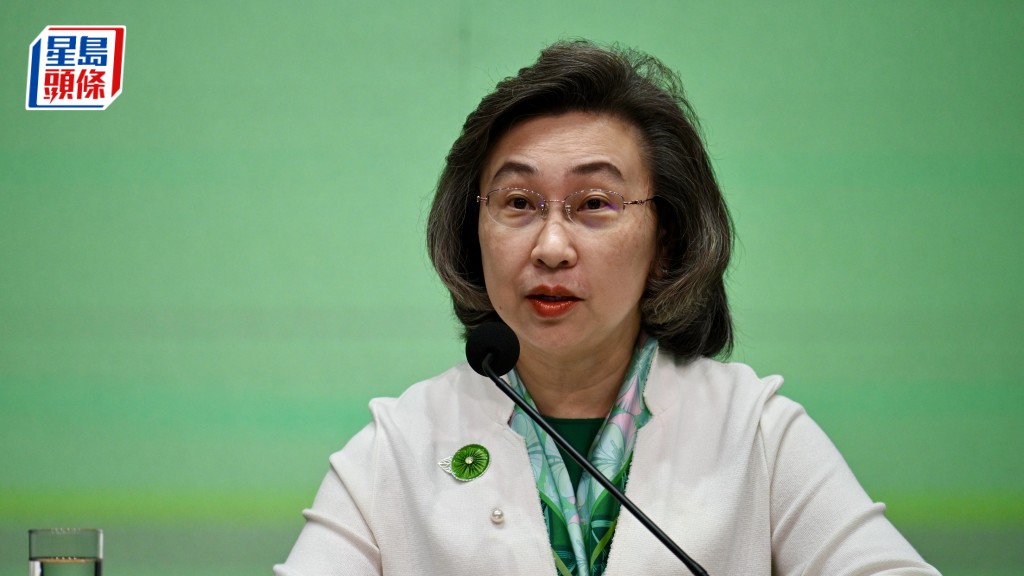 公务员事务局局长杨何蓓茵。资料图片