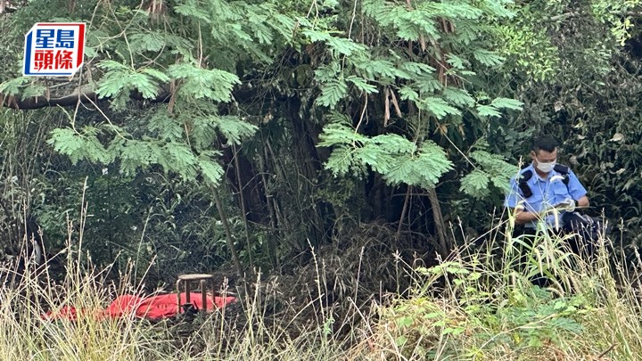 男子自縊當場死亡。梁國峰攝