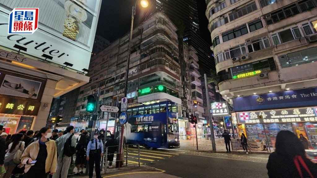 波斯富街大廈塌石屎 屋宇署:2020年發強制驗樓驗窗通知 至今未獲遵辦