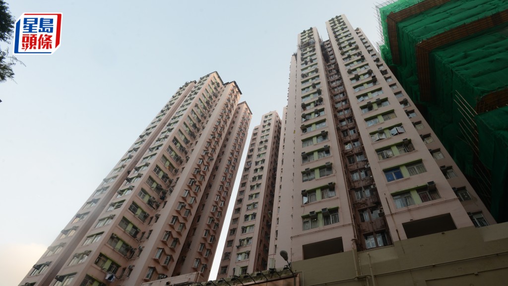 筲箕灣八旬翁食燒賣鯁喉 送院搶救逾半日惜不治