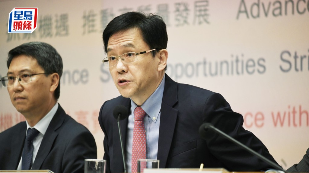 預算案|政府3月與第二批16間引進重點企業簽約 共36企業已確定落戶。何君健攝