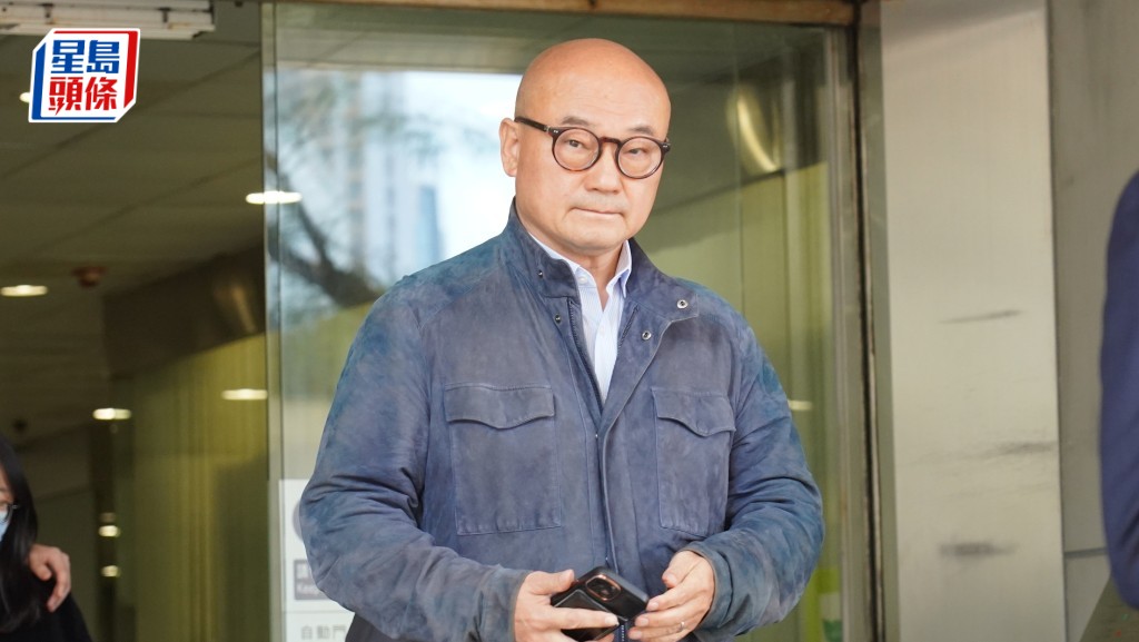 陳天賜代表公司否認控罪之餘又提及認罪協商，裁決官提醒應與控方協商。葉偉豪攝