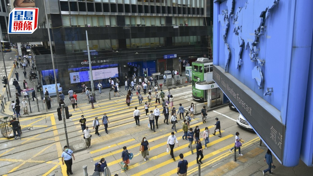 第三季GDP按年增4.1%，全年增長向下修訂至3.2%。資料圖片