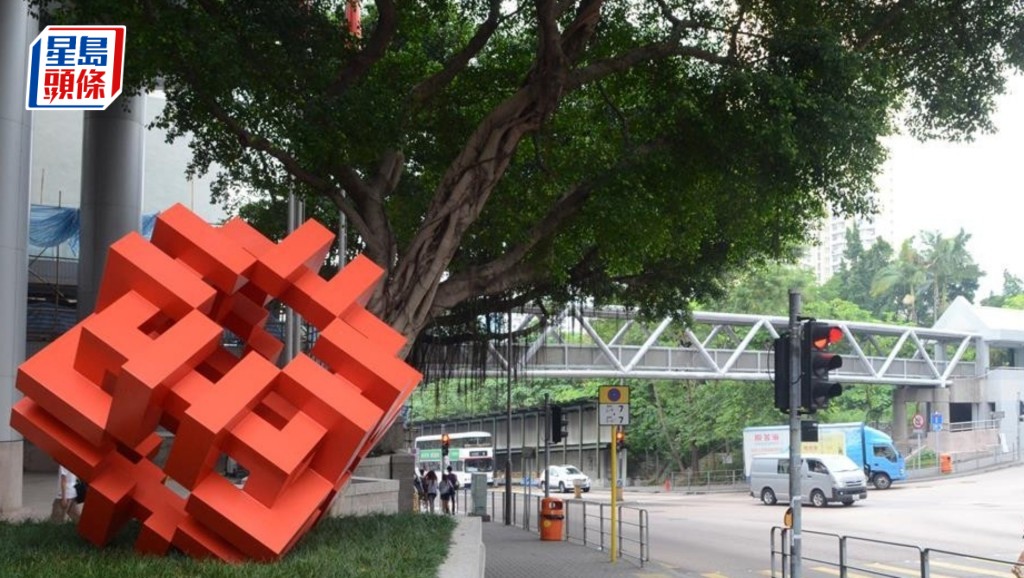 房委會昨日通過多項房屋政策調整，包括將新居屋的禁售期縮短至10年。資料圖片