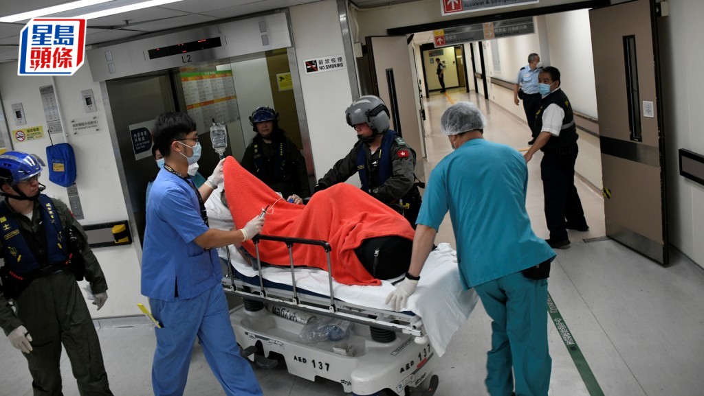 男事主清醒送院。楊偉亨攝