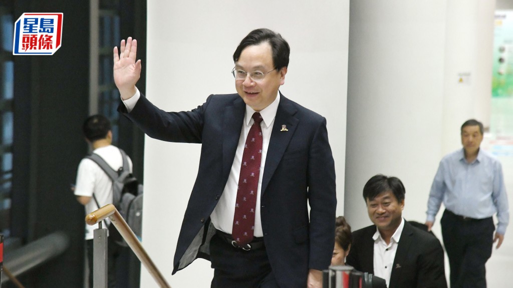 中文大學校董會通過任命醫學院副院長盧煜明，出任下任大學校長。何健勇攝