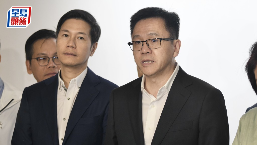 創新科技及工業局局長孫東表示，就醫管局病人資料外洩事件，數字辦已即時聯絡醫管局跟進，並會提供專業意見及技術支援，確保相關機構落實各項保安加強措施。