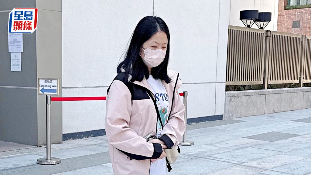 被告彭妍向民政事務處及醫院虛報其胎兒生父姓名，誤導院方以獲得預約分娩服務。雷璟怡攝