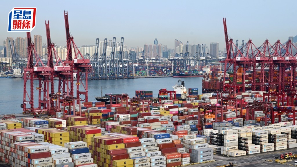 議員指香港國際航運中心地位面臨危機。資料圖片