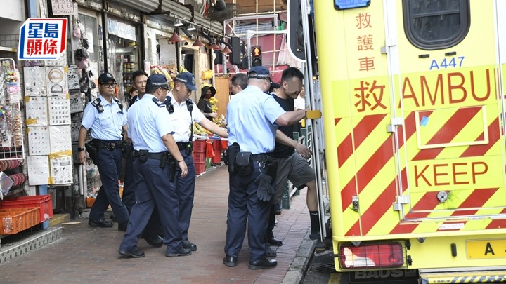企跳男子獲救送院。楊偉亨攝